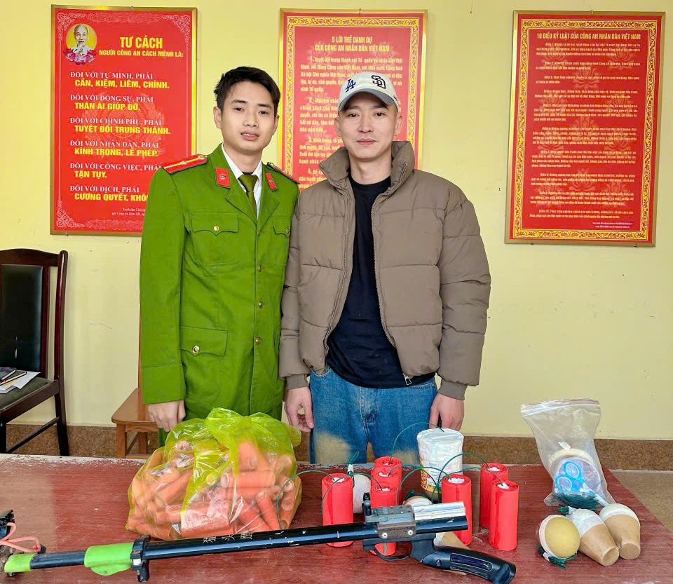 Công an xã Quyết Thắng: Bắt giữ 02 vụ tàng trữ trái phép pháo và thu hồi 15,8 kg pháo